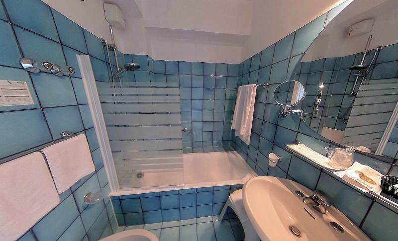 Hotel Le Fioriere Praiano Luaran gambar